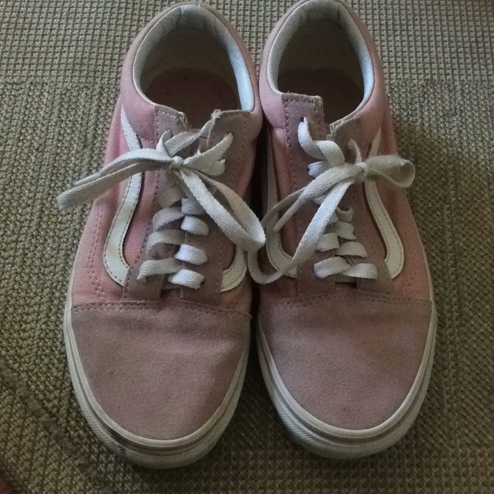 Size 4.0 men’s pink vans. 5.5 in women’s size